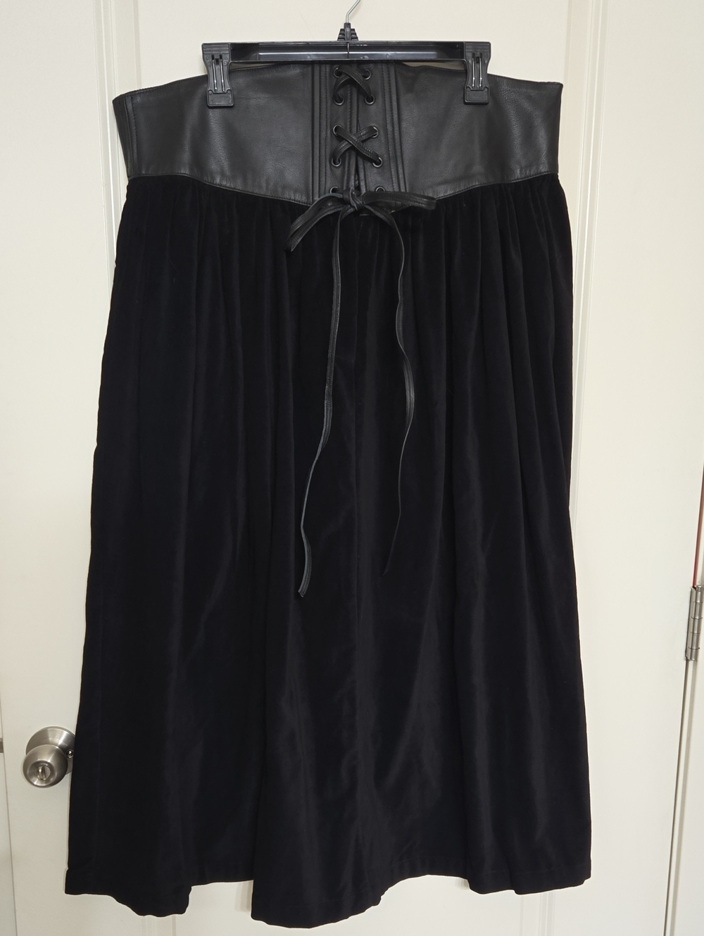 The Pyramid Collection Black Velvet Maxi Skirt  Leather Lace-Up Waist